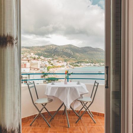 Beachfront Apartment Himare Exterior photo