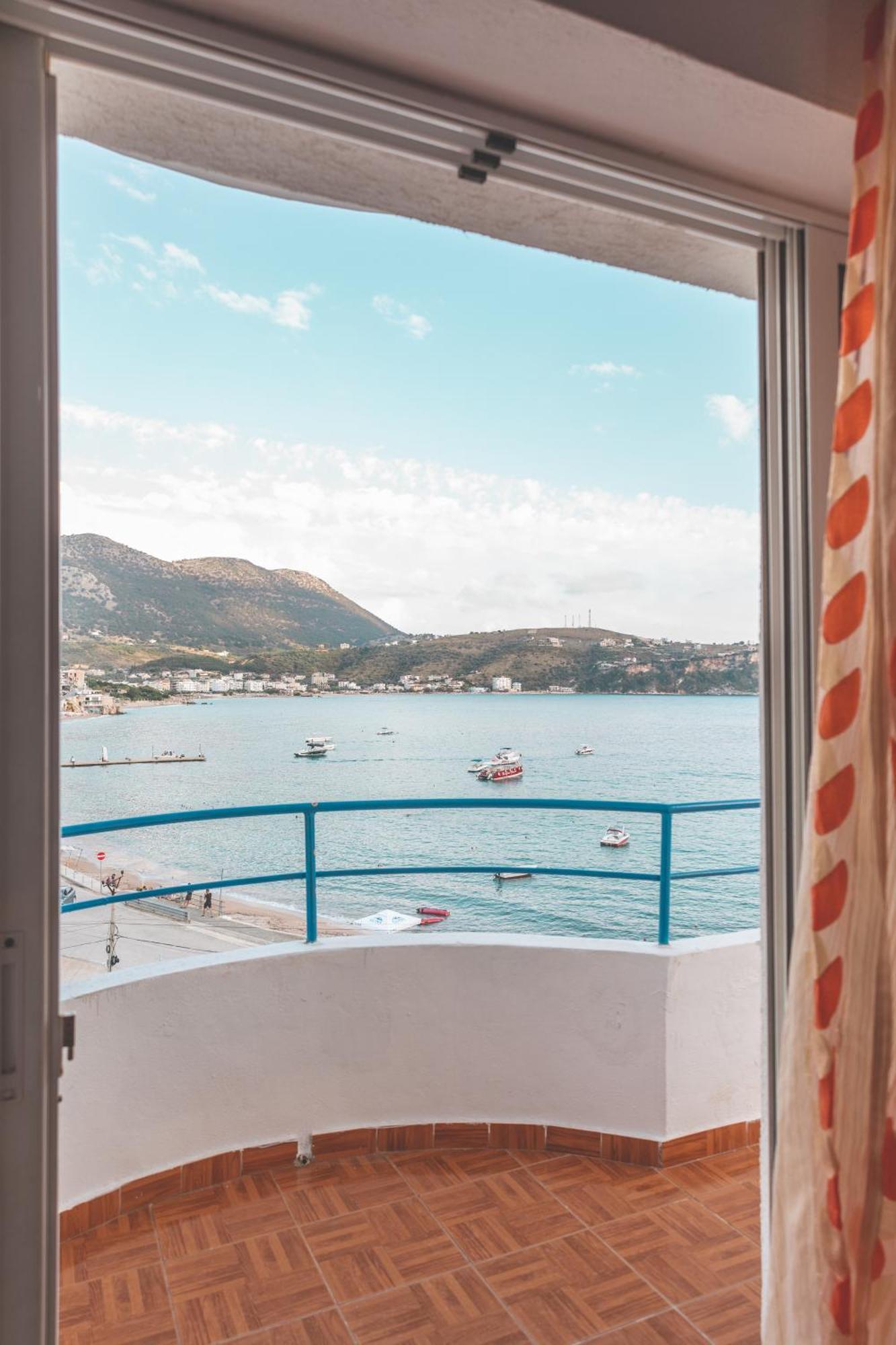 Beachfront Apartment Himare Exterior photo